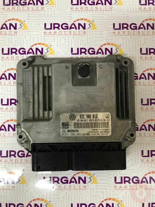 0261S04958 06J906026DR MED17.5 V.W EOS MOTOR BEYNİ BOSCH ECU