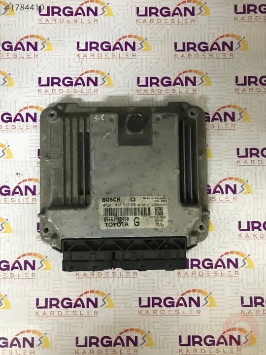 0281012517 89661-0D450 TOYOTA YARIS MOTOR BEYNİ  BOSCH ECU