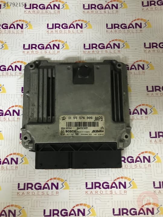 0281017105 55576906 OPEL İNSİGNİA MOTOR BEYNİ BOSCH ECU