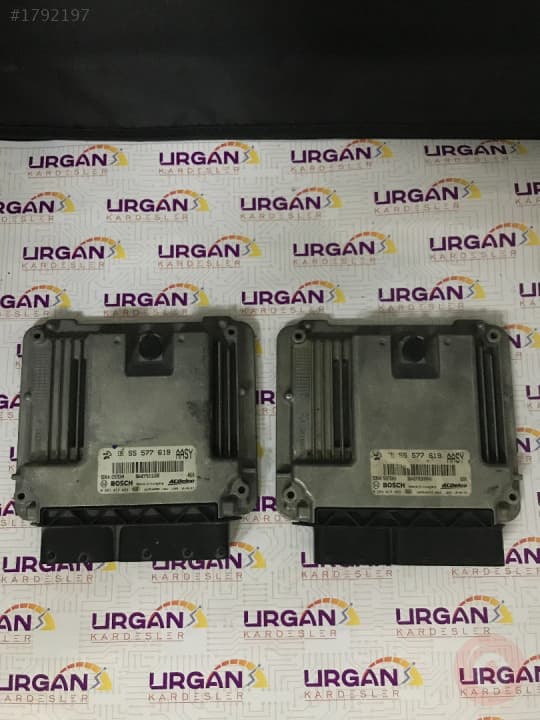0281017453 55577619 OPEL İNSİGNİA MOTOR BEYNİ BOSCH ECU