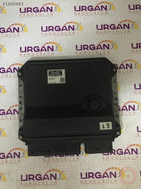 89661-42C02 175800-4720 TOYOTA RAV4 MOTOR BEYNİ  DENSO ECU