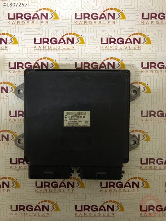 1860A442 A1351503279 MITSUBISHI COLT ECU