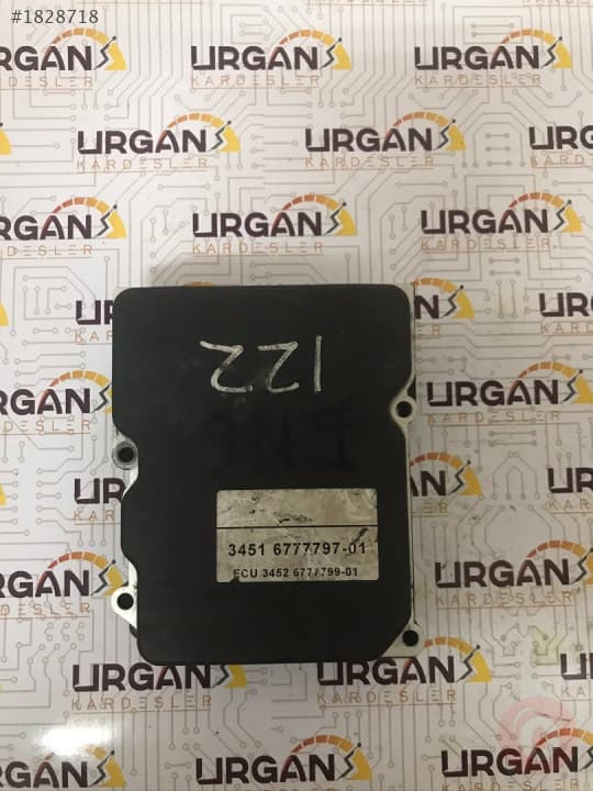 3451 6777797-01 3452 6777799-01 BMW E60  BOSCH ABS BEYNİ