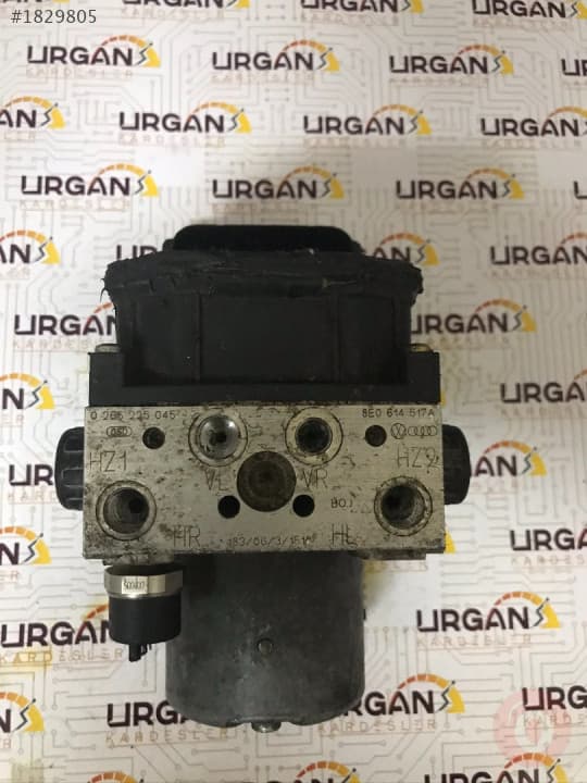 0265225045 8E0614517 A  Audi A4 BOSCH ABS BEYNI