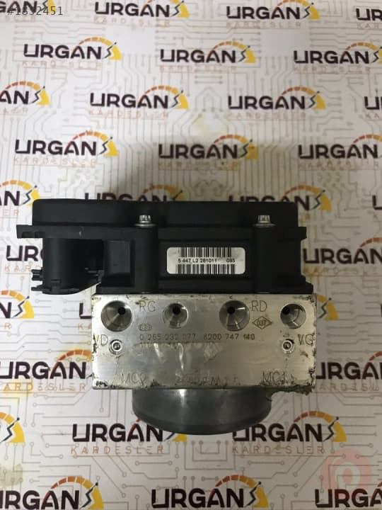 0265232077 8200747140  RENAULT CLİO  BOSCH ABS BEYNI
