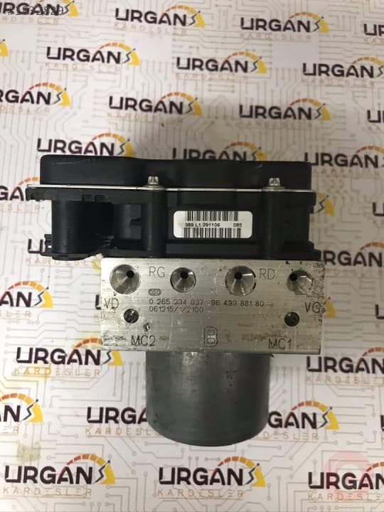 0265234037 9649988180  Citroen C8 BOSCH  ABS BEYNİ