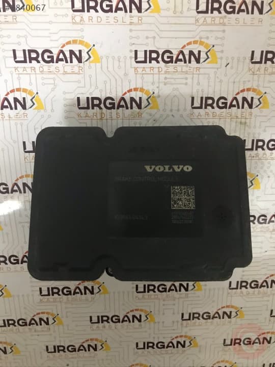 10.0961-0414.3 28561140233 10062230081 VOLVO V40 ABS BEYNİ