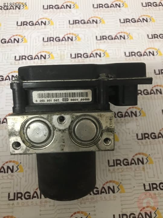 0265951507 0265521341 A0074311612  Mercedes Vito  BOSCH ABS