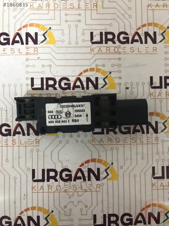 4B0959643E AUDİ A8 A5 A3 AİRBAG DARBE SENSÖRÜ BOSCH