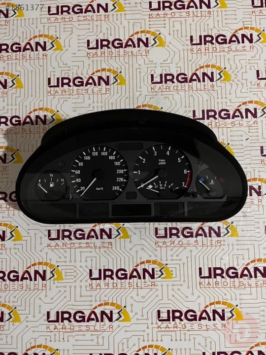 62.11-6910286 BMW E38 X5 GÖSTERGE PANELİ KM SAATİ