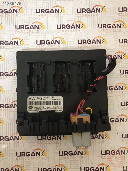 1K0937086 5DK009653-00  VW GOLF HELLA BORTNEZ BEYNİ