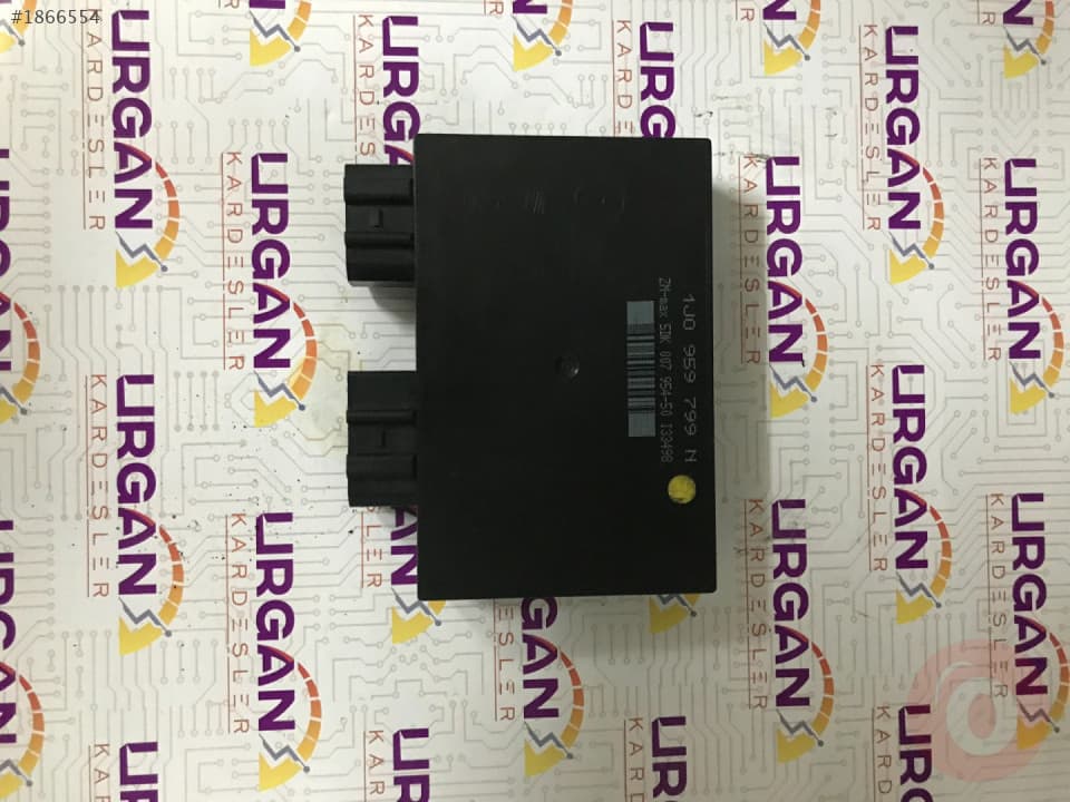 5DK007954-50 1J0959799 N  VW Passat  HELLA KONFOR