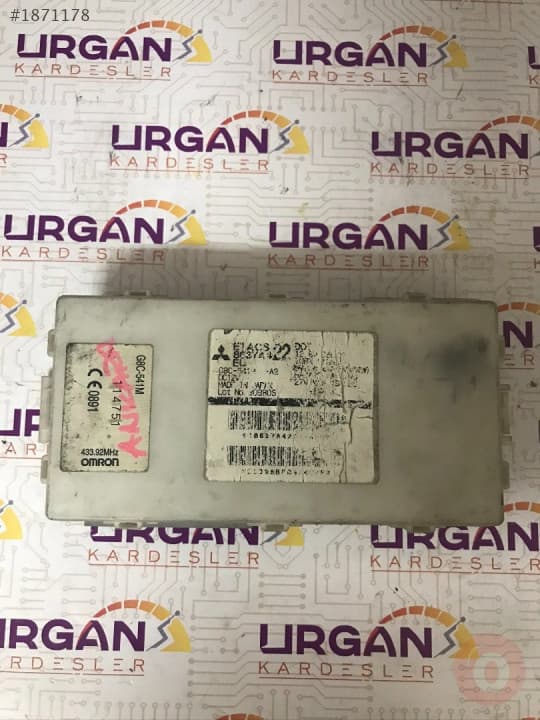 8637A422 KB4T 06-08 Mitsubishi L200  ETACS BEYNI