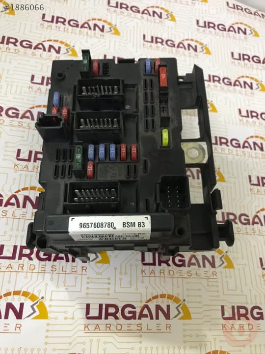 9657608780 PEUGEOT 206 BSM B3 SİGORTA KUTUSU DELPHI