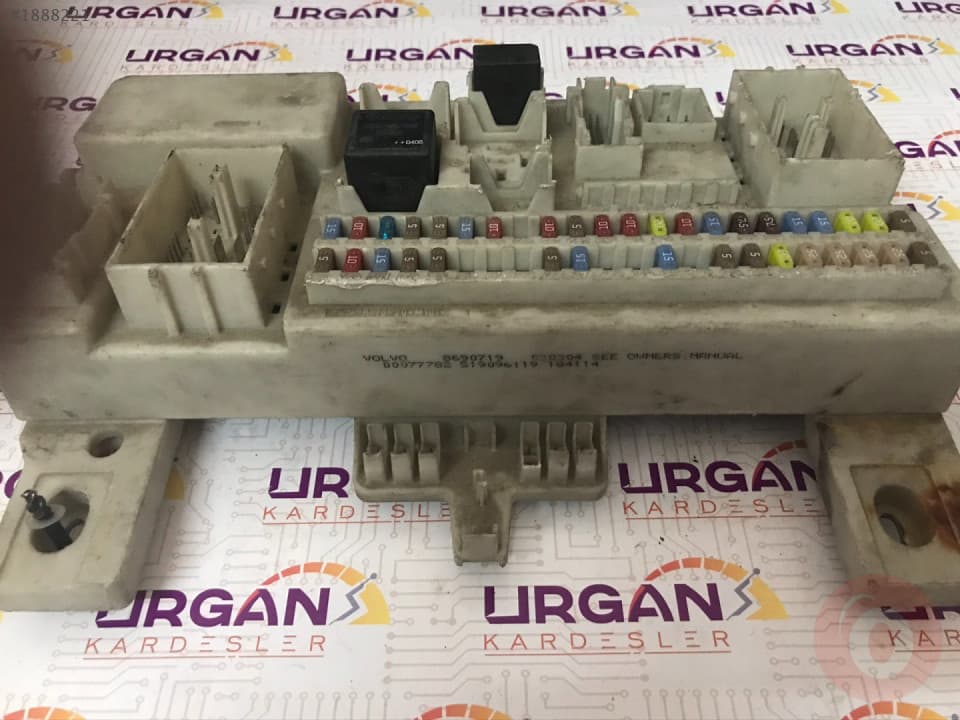 8690719 219096119 VOLVO  S40 CEM