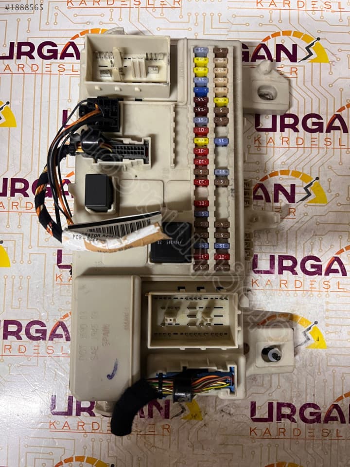 30765015 519096606 VOLVO S40 V50 V70  BCM KONFOR BEYNİ