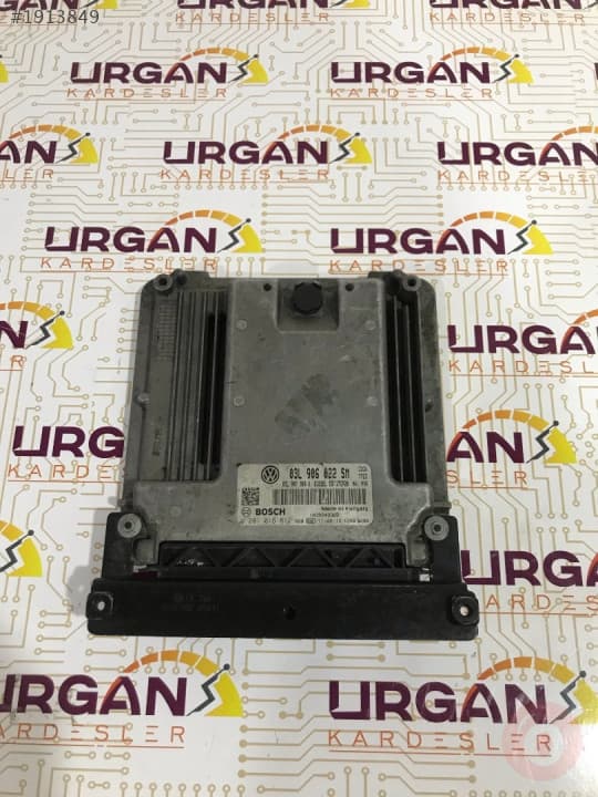 03L906022SM 0281016812 VW AMAROK MOTOR BEYNİ