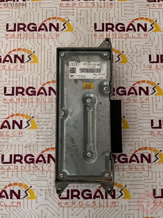 8T0035223AB AUDI A4 A5 AMFİ MODÜLÜ