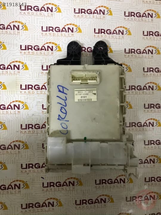 82730-12390 TOYOTA COROLLA SİGORTA KUTUSU