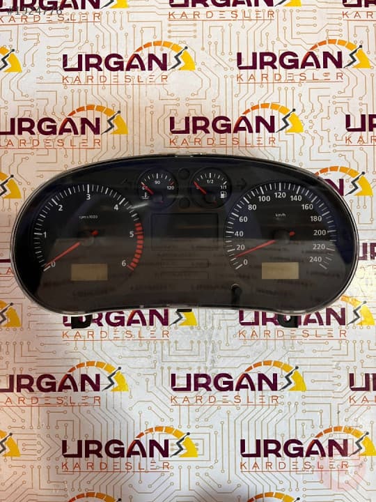 W01M0920821A SEAT LEON GÖSTERGE PANELİ KM SAATİ