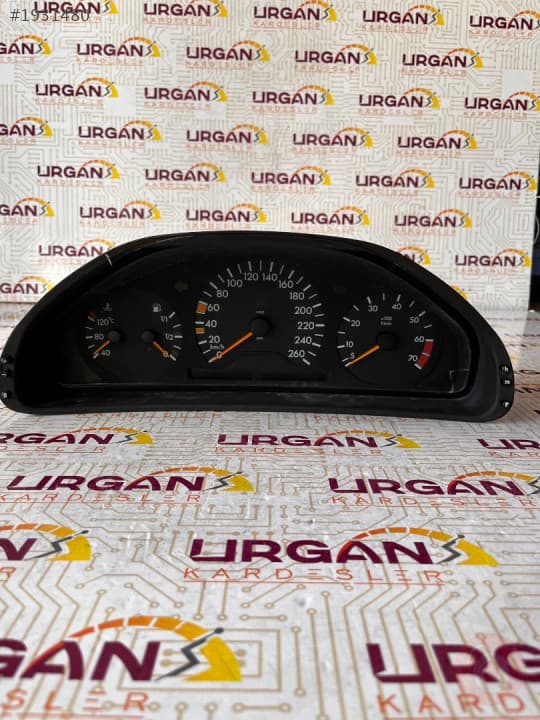 2105409547 MERCEDES-BENZ W210 E200 GÖSTERGE PANELİ KM SAATİ