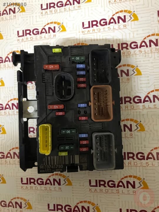 9659741780 CITROEN C3 SİGORTA KUTUSU