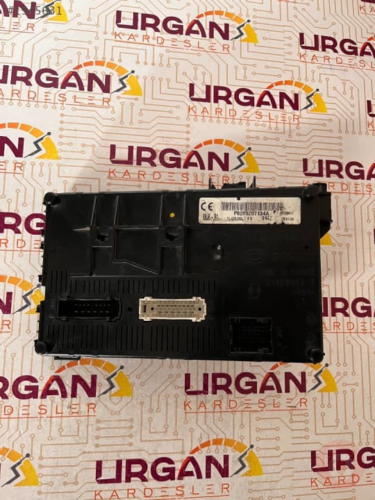 P8200207134A RENAULT CLIO 2 GMCR BEYNİ