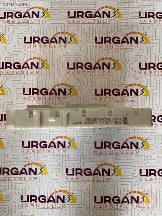 DV6T-14A073-HK FORD FOCUS MK3 SİGORTA KUTUSU