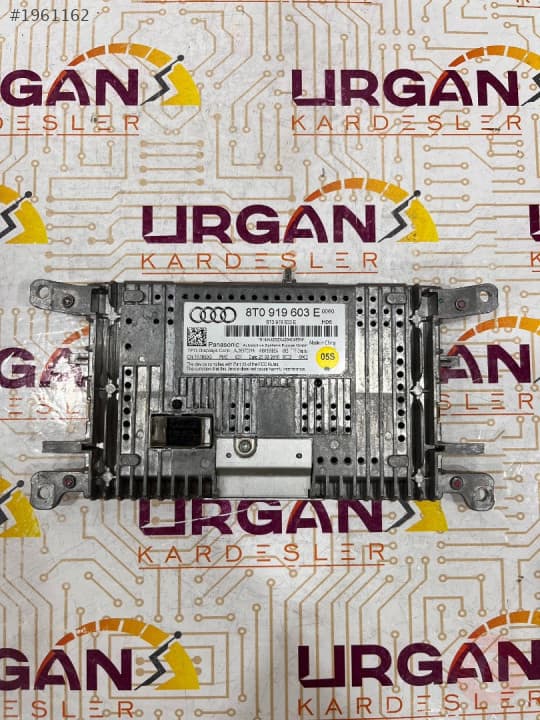 8T0919603E AUDI A4 LCD EKRAN