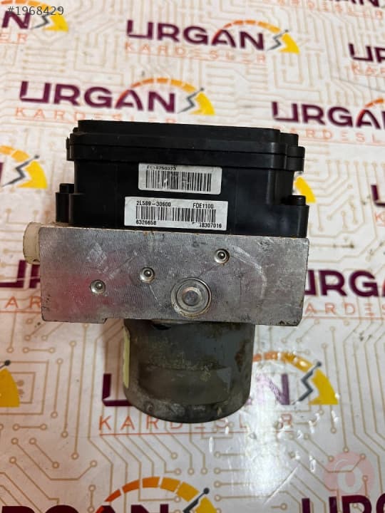 2L589-30600 2L589-20600 58920-2L520  HYUNDAİ İ30 ABS