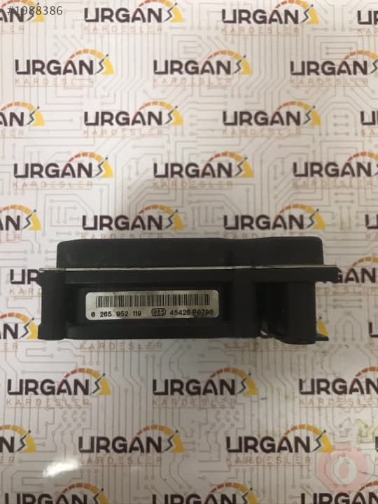 0265952119 0265252483  TOYOTA AVENSİS ABS BEYNİ BOSCH