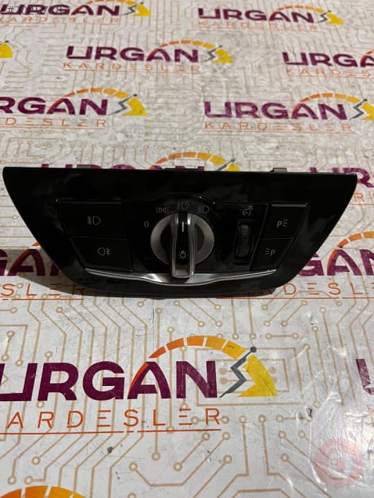 6841882 BMW 5 SERISI FAR ANAHTARI