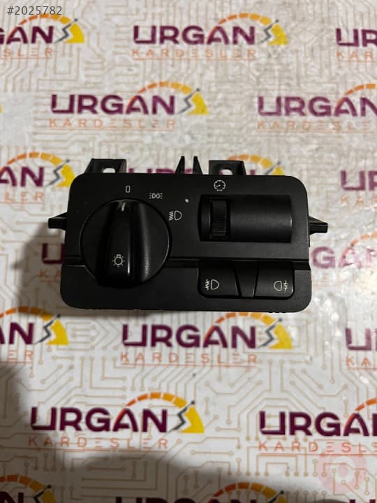 61.31-4105580 BMW 3 SERISI FAR ANAHTARI