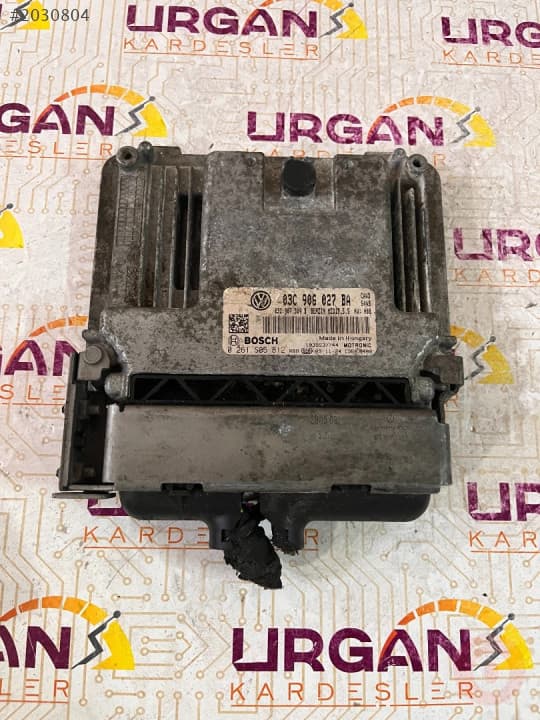 03C906027BA 0261S05812 VW GOLF MOTOR BEYNİ