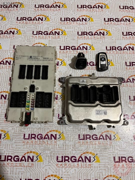 7634297-01  61.35 9280620-01 BMW F20 1 SERİSİ BEYİN SETİ