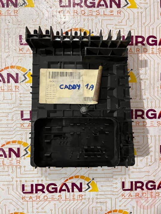 1K0937804G VW CADDY SİGORTA KUTUSU
