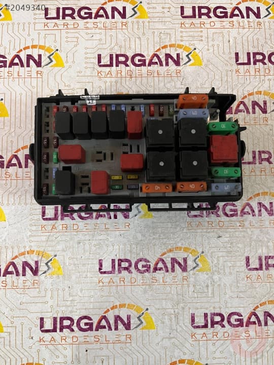 51775622 DS FİAT PUNTO SİGORTA KUTUSU