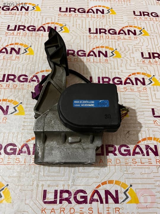 81.25970.6100 MAN TGA GAZ PEDALI