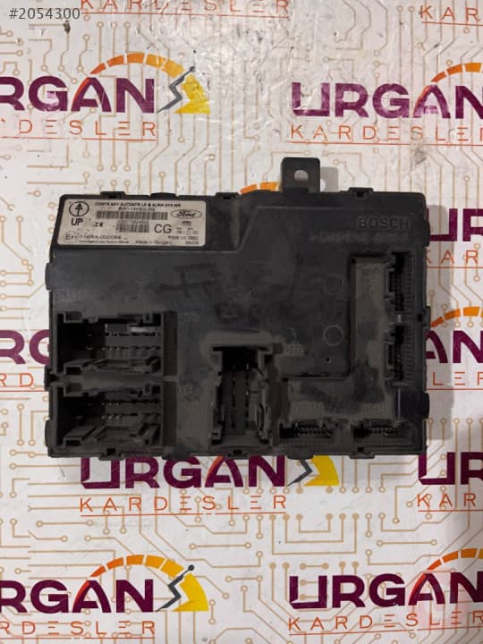 8V51-15K600-CG FORD FİESTA MERKEZİ KİLİT BEYNİ