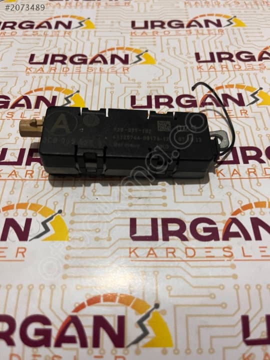 3C0035552 VW PASSAT CC ANTEN AMPLİFİKATÖRÜ