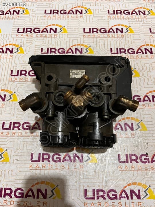 1773677 0724203B SCANIA R-SERISI EBS ABS KONTROL UNITESI