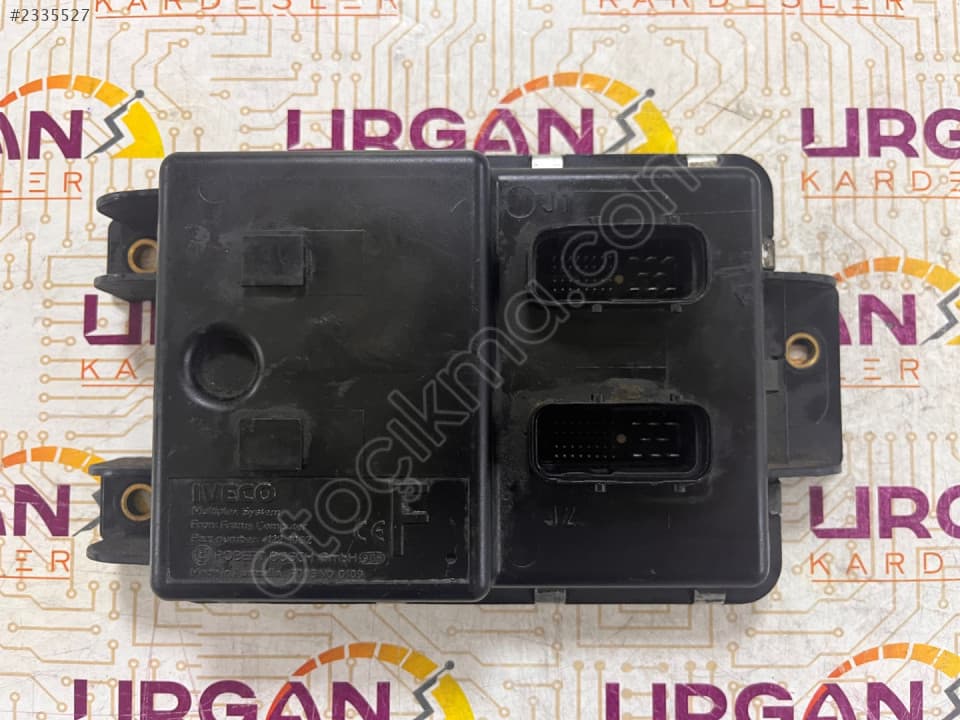 41221002 IVECO STRALIS SİGORTA KUTUSU