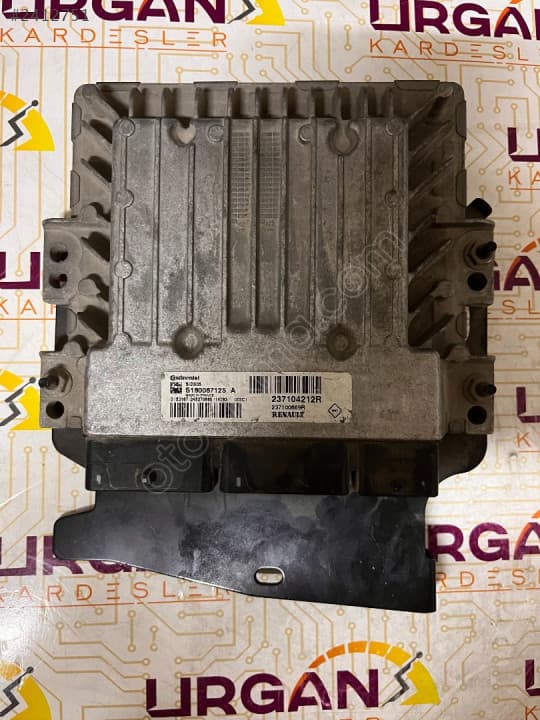 S180067125A 237104212R RENAULT FLUENCE LAGUNA MOTOR BEYNİ