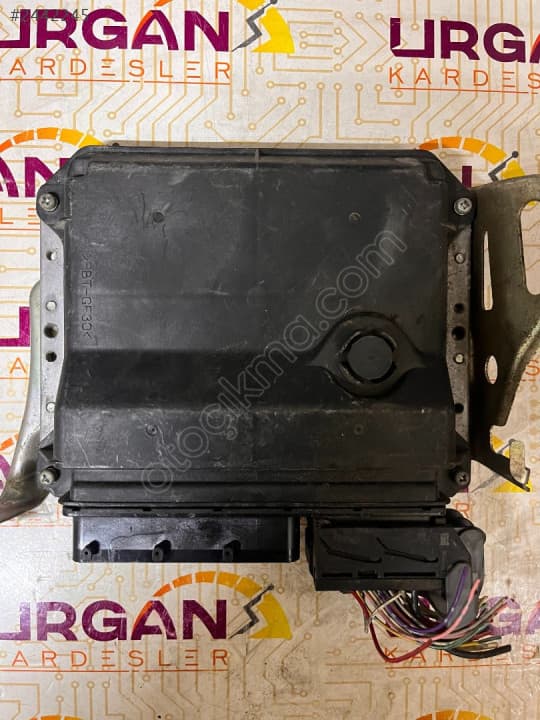 89661-02D91 MB175800-9592 TOYOTA AURIS MOTOR BEYNİ