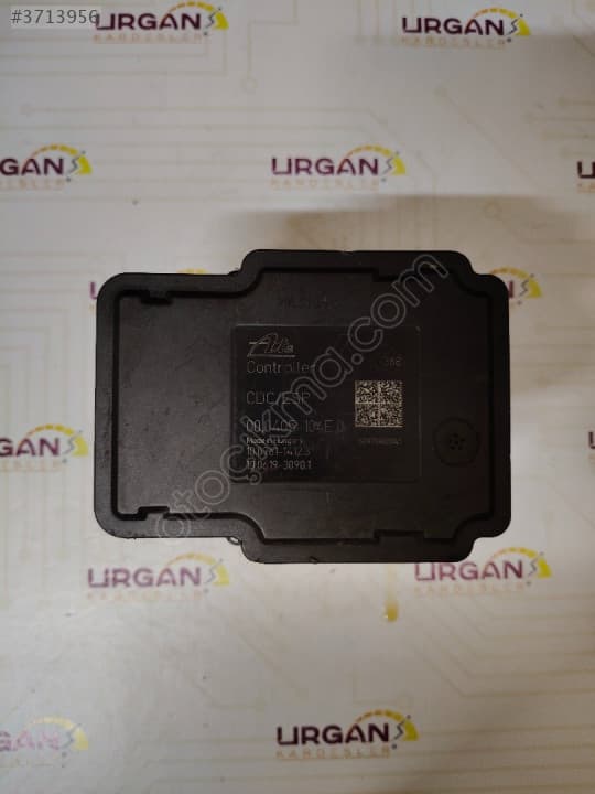 476606264R RENAULT FLUENCE-MEGANE III ABS BEYNİ