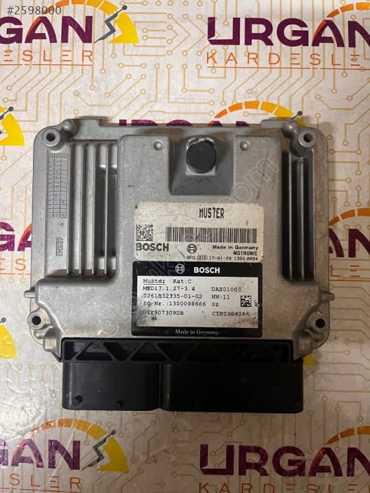 04E907309DB 1300098666 VW GOLF MOTOR BEYNİ