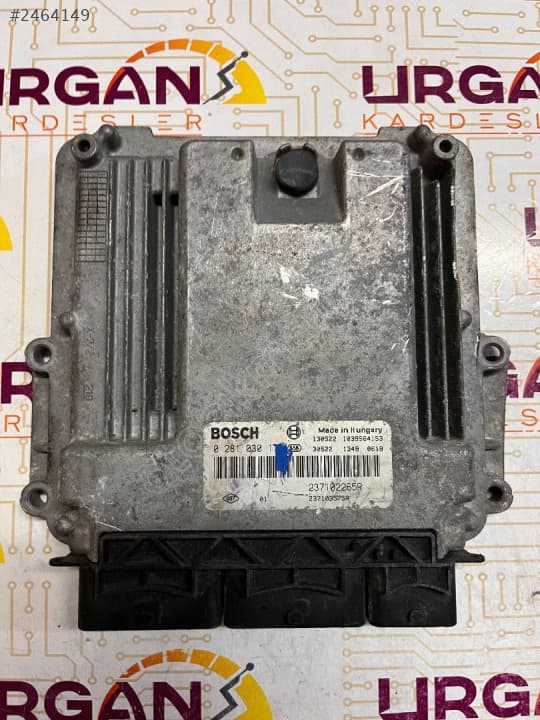 237102265R RENAULT MASTER III 2.3dCi MOTOR BEYNİ