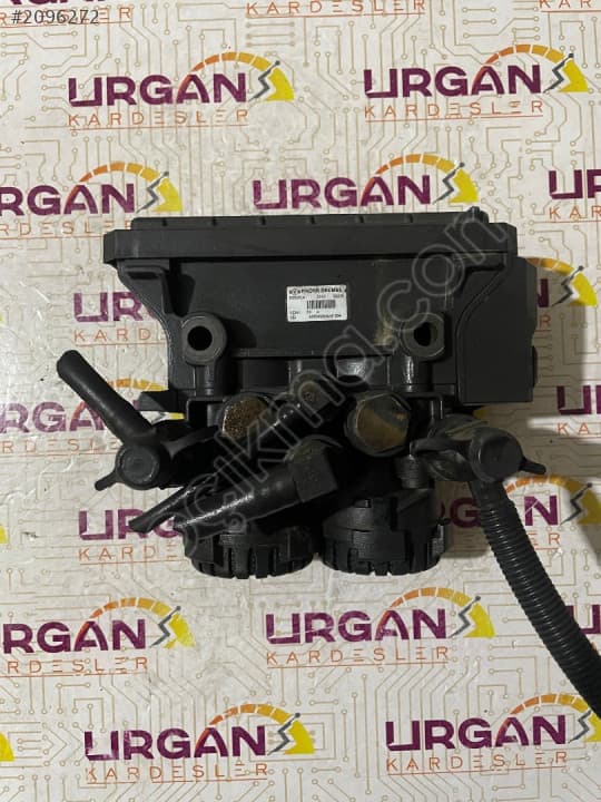 A0004295824-004 MERCEDES ACTROS EBS MODULATORU