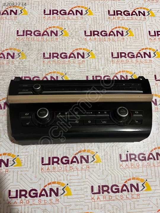 9249700-01 BMW F10 F11 550İ KLİMA VE RADIO KONTROL PANELİ