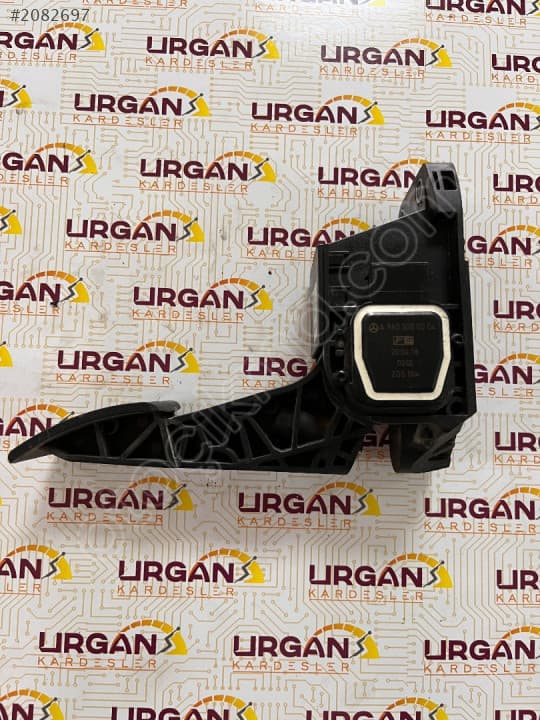 A9603000004 MERCEDES BENZ GAZ PEDALI